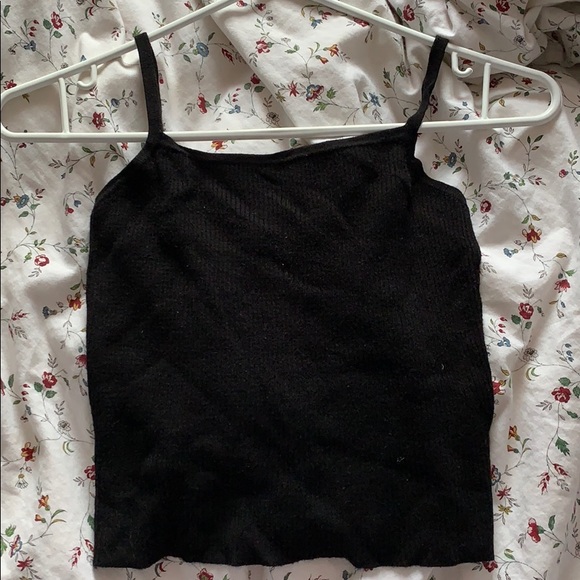 Brandy Melville Crop tank top - Picture 2 of 3